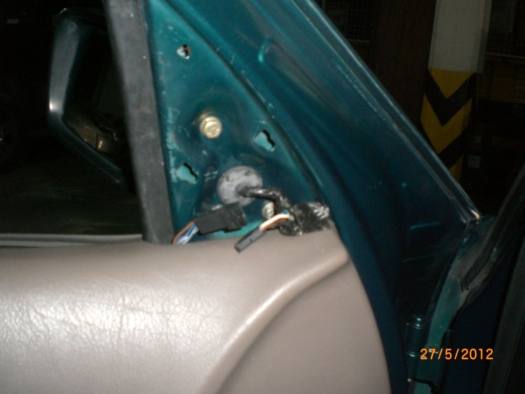 Como desmontar los espejos (e36) BMW FAQ Club